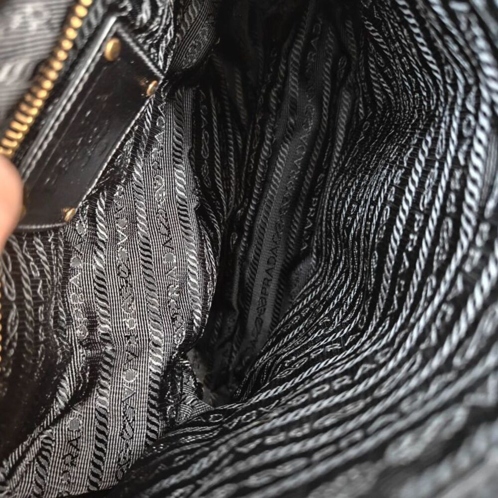 Prada Women Pre-Loved Bag Very Good Condition - Picture 9 of 9